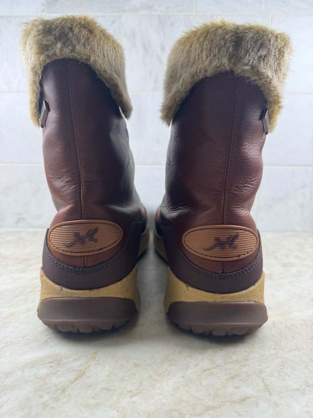Chaco Borealis Mid Waterproof Leather Winter Boots Brown Faux Fur Womens 9 - Picture 9 of 16
